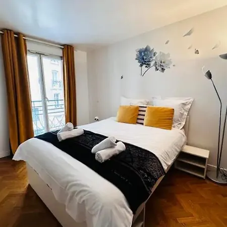 Apartment Charme Olympique - 12