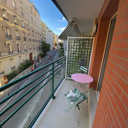 Apartment Charme Olympique - 12